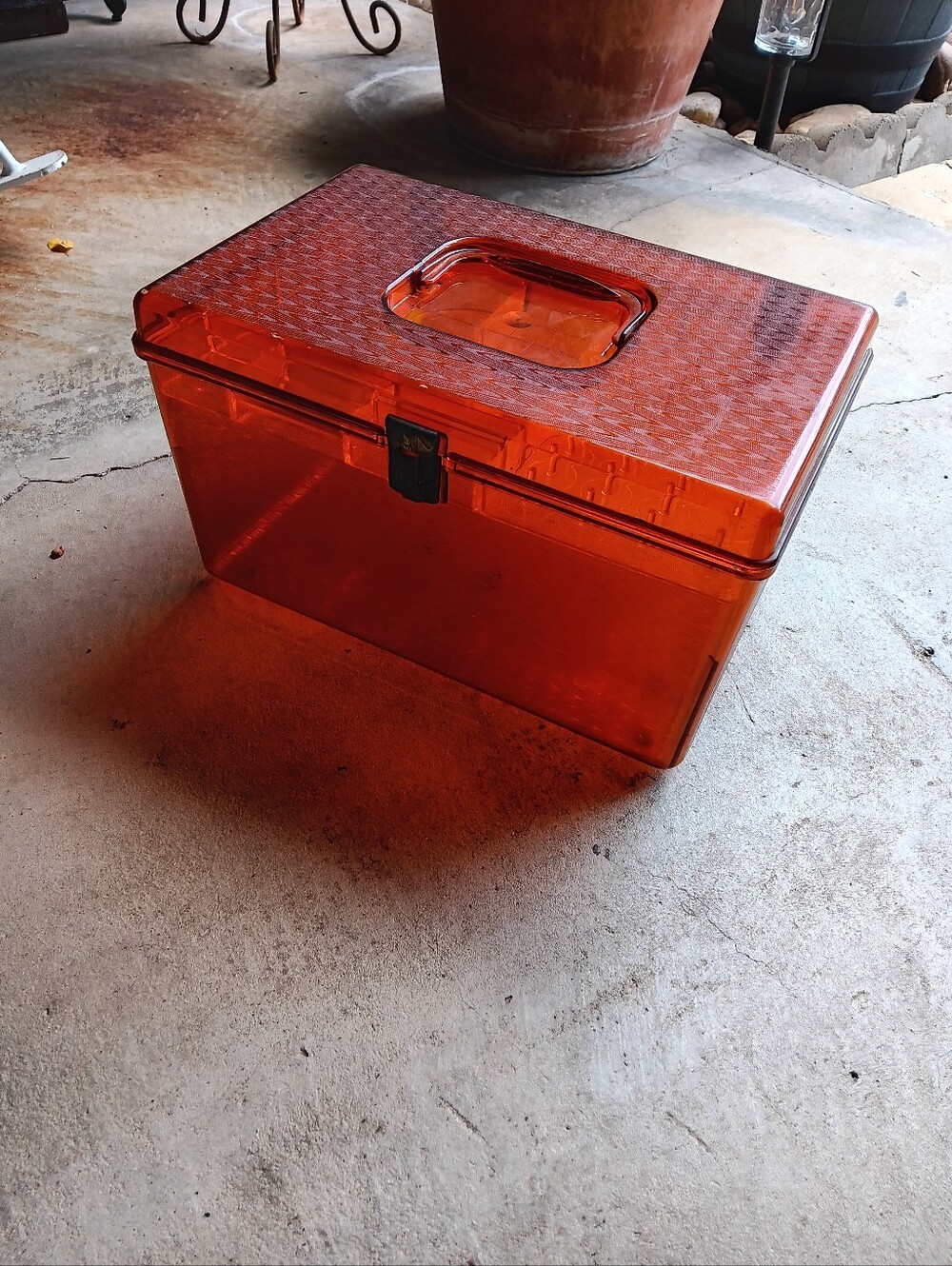 Vintage Wilson Wil-Hold Large Plastic Sewing Box Amber Brown Tray